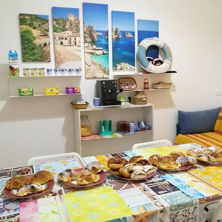 B&B Laura E Chiara Trapani Luaran gambar