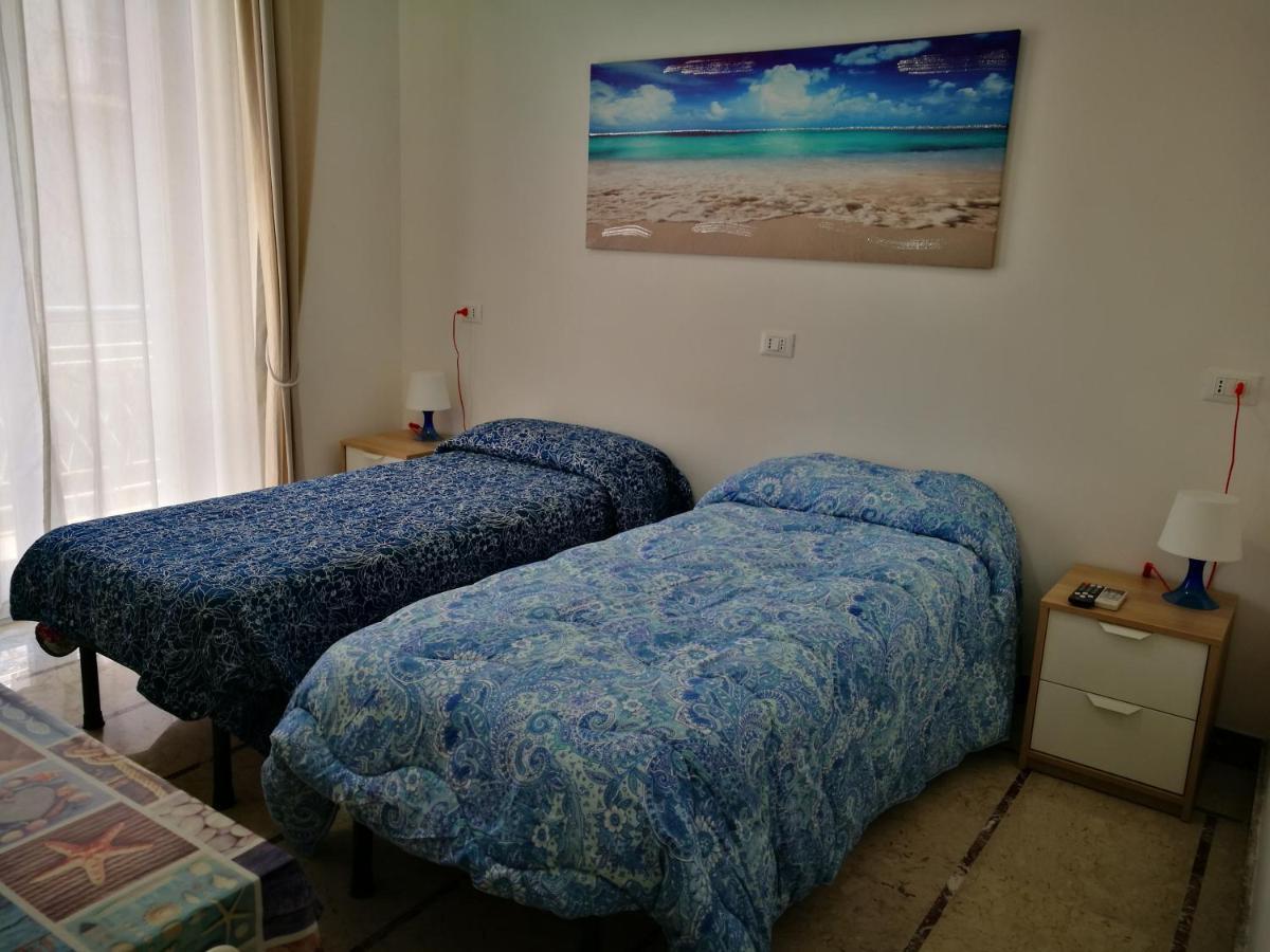 B&B Laura E Chiara Trapani Luaran gambar